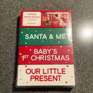 Holiday Photo Stands
